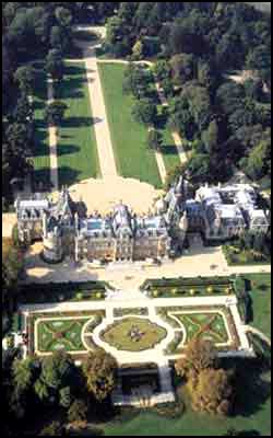 Renaissance House Beauty on Waddesdon Manor News  Information  Videos  Images